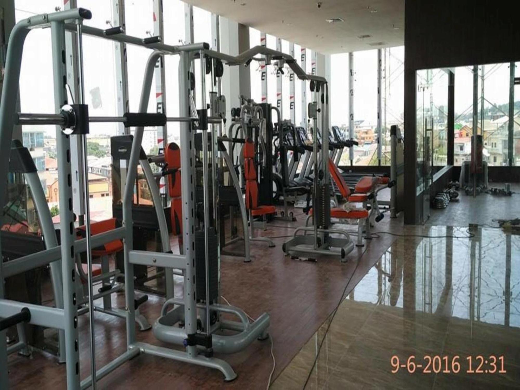 Batam City Hotel Nagoya Exterior foto