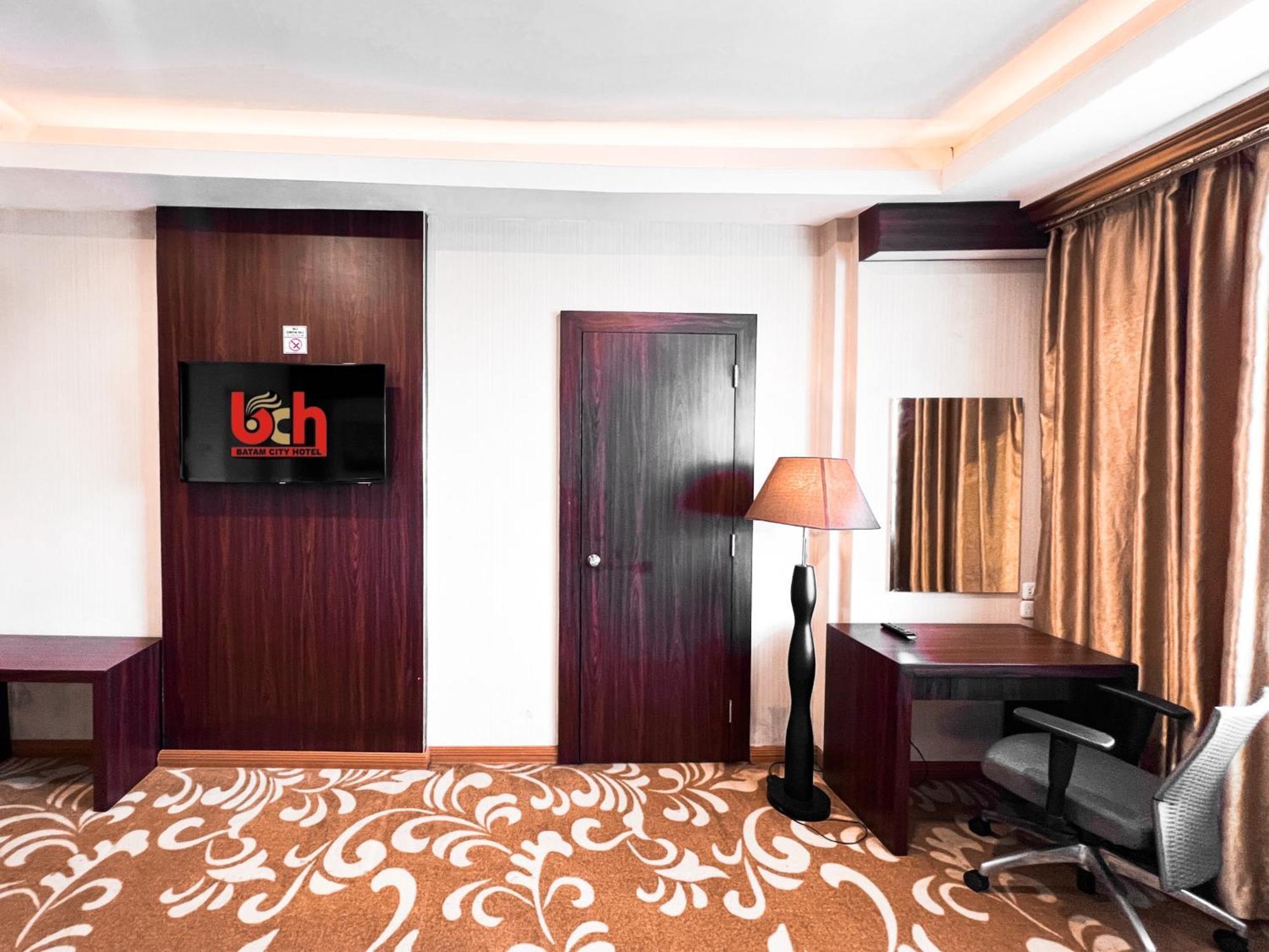Batam City Hotel Nagoya Exterior foto