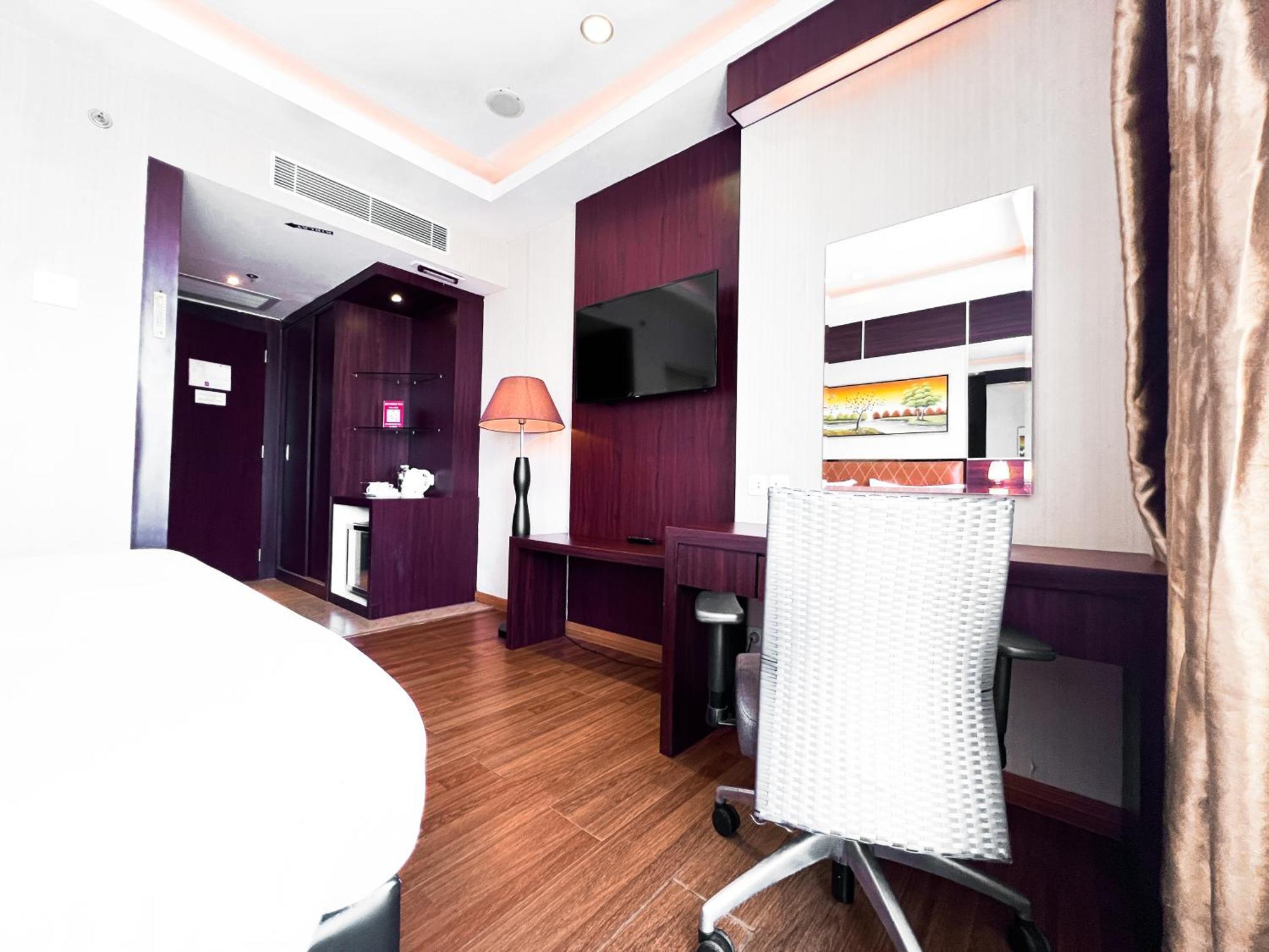 Batam City Hotel Nagoya Exterior foto